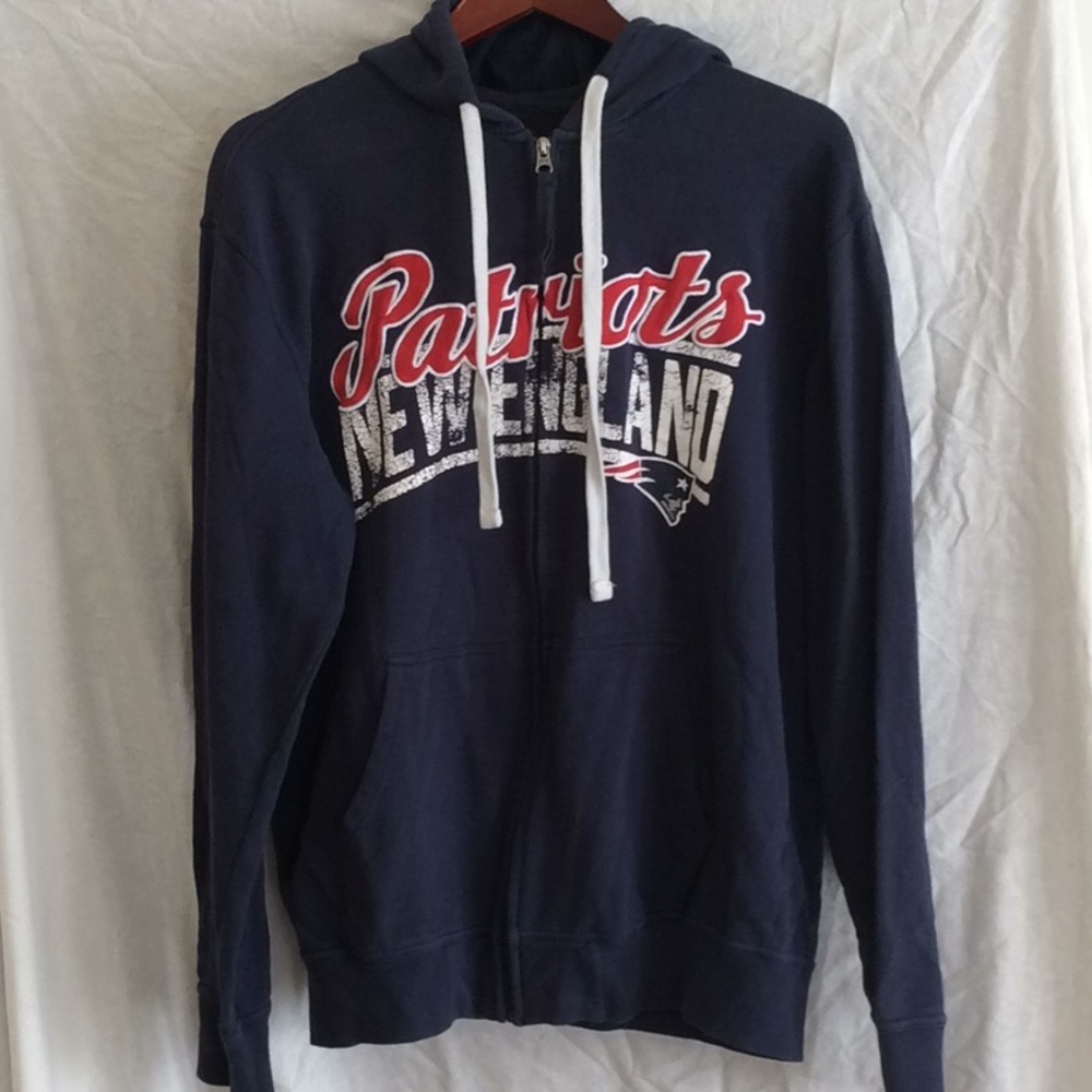 New England Patriots sweatshirt